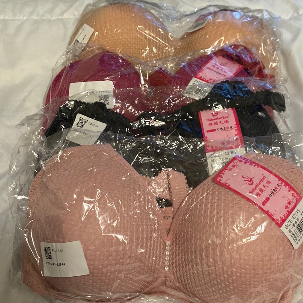 4 BRAND NEW BRAS!!!! $20 for ALL!!!